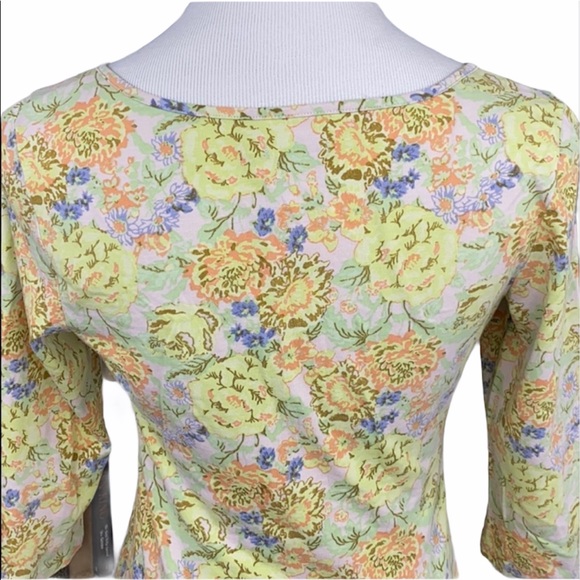 Urban Outfitters Kimchi Blue Floral Print Tee - Picture 7 of 15